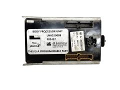 ca2-db8067eby