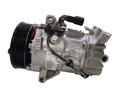 Air Con Compressor/Pump Renault Clio 5 Captur 2 926002888R Sanden 0km