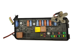 Fuse Box Saab 12767114 519124309 GM