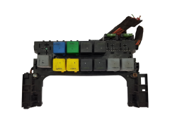 Fuse Box A1695450001 550000570 1418562-1 Mercedes-Benz 20599