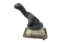 Gear Lever Dacia Sandero 8200670972 B
