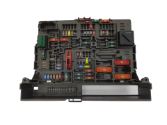 Fuse Box BMW 9119446-03 B010110700 BJ3A538601 17925.000.000A