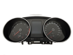 Speedometer/Instrument Cluster VW Polo 6R 6C0920740E A2C38468100 VDO 23899