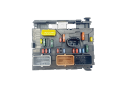 Controller BSM 9661708180 PSA Delphi 44468