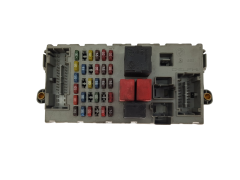 Fuse Box Fiat 46795988 NPL 46552681 CPL Delphi 18390