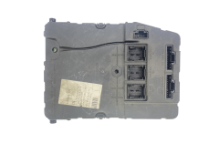 Controller Renault UCH N3 8200606830 S118400260G Siemens 58989
