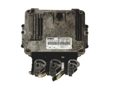 Controller 0281012770 8200527713 8200631577 Renault Bosch 18157