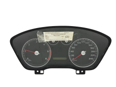 Speedometer/Instrument Cluster Ford Focus 4M5T-10849-GS 4M5T10849GS 50111