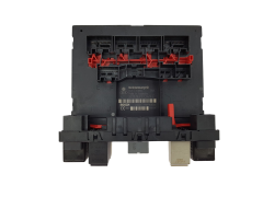 Controller BCM 3C0937049E F005V00526 VW Bosch 18493