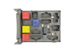 Controller 8200148809 8200004201 518095419 Renault 59116