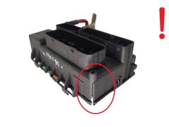 Fuse Box 13217394 EH Opel GM 19161