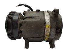 Air Con Compressor/Pump Renault Megane I 7700273320 1135284 5284 Delphi