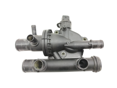 Thermostat Housing 8200154296 Renault Espace 4 2.2 DCI