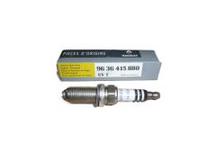Spark Plug New Original 9636415880 Renault
