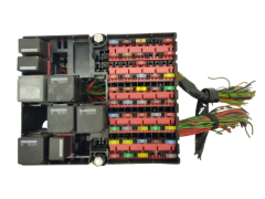 Fuse Box Ford 6S6T-14401-GKG Fuse Box Ford 6S6T-14401-GKG