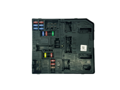 Controller Moduł BSI 284B74CE0A 58C011F01 Nissan Controller Moduł BSI 284B74CE0A 58C011F01 Nissan