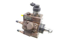 Injection Pump 8200503229 0445010140 Bosch Renault 2.5 dCi