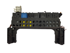 Fuse Box A1695450001 550000570 1418562-1 Mercedes-Benz 18945