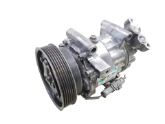 Air Con Compressor/Pump 8200365787--A SD6V12 1452 Sanden Renault Nissan 