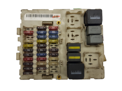 Fuse Box Ford 2M5T14A073BD 518273305
