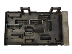 Fuse Box Chrysler 05144579AB 05144509AB 19598 Fuse Box Chrysler 05144579AB 05144509AB 19598