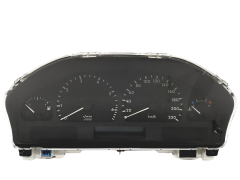 Speedometer/Instrument Cluster Land Rover Range YAC111870 LR0010002