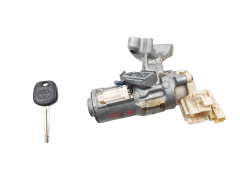 Ignition Switch Toyota Yaris 45020-52-1 7894 1166