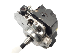 Injection Pump Bosch 7788670 0445010045 0928400560 2.0D BMW 1186