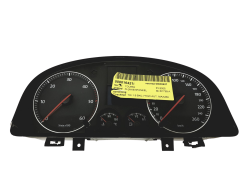 Speedometer/Instrument Cluster VW Touran 1T0920862A Siemens VDO 31098