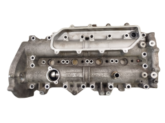 Cylinder Head Cover Iveco Daily VI 5801835399 5801835397 2.3 D