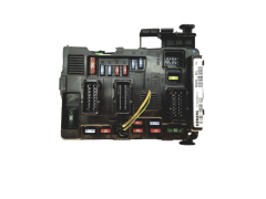 Controller BSM-B3 PSA 9643498880 T118470003G Siemens 25672 Controller BSM-B3 PSA 9643498880 T118470003G Siemens 25672