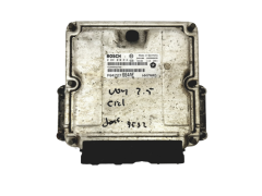 Controller P04727664AE 0281010814 Chrysler Bosch 17821