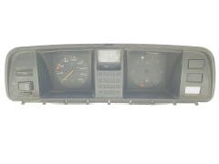 Speedometer/Instrument Cluster VW Transporter T3 87001098 VDO 69513