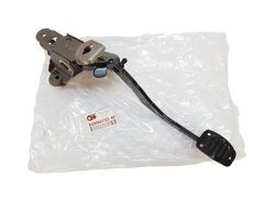 Clutch Pedal New Renault Clio III 8200643322