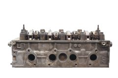 Cylinder Head 0200W1 9624920710 1.6 NFZ Citroen Xsara Peugeot 206 2343