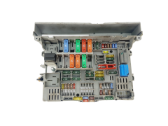 Fuse Box BMW 6906607-03 