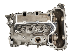 Cylinder Head Citroen Peugeot 9808067580 9808067110 1.2 THP 2