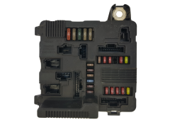 Controller UPC X84 N2 8200306032C S118399200F Renault Siemens 1663 Controller UPC X84 N2 8200306032C S118399200F Renault Siemens 1663