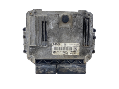 Controller Opel 0281011943 55556829 8973785712 Bosch GM Isuzu 51347