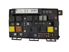 Fuse Box Opel 13145043 5DK008668-50 Hella 20766