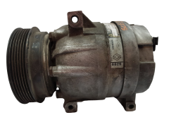 Air Con Compressor/Pump Renault Scenic I 7700103536 1135289 5289 Delphi 7033