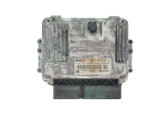 Controller Opel 0281011943 55556829 8973785711 Bosch 45474