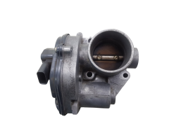 Air Throttle Body Ford VP2S6U-9E928-BA 2S6U-9E927-D 1138