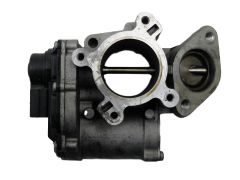 Egr Valve  2,0 DCI 8200693739 8200327011 Renault