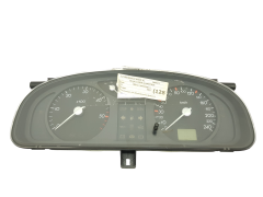 Speedometer/Instrument Cluster Renault Laguna 2 8200218863 B 27034