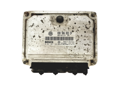 Controller 030906032CP 0261207199 Volkswagen Bosch 30269