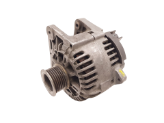 Alternator TG11C022 8200290215 Valeo 1.5 1.9 dci Renault Scenic 2  Megane 2