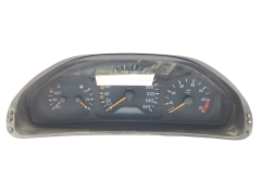 Speedometer/Instrument Cluster Mercedes E W210 2105406648 110008899018 26796
