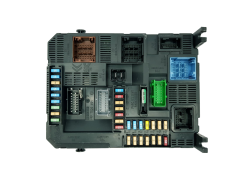 Controller BSI N03 00 9819850080 22661F 01 PSA  Valeo 