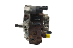 Injection Pump Renault 0445010075 8200456693 1.9 DCI DTI Bosch 